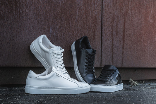 white and black nike air jordan 1 shoes