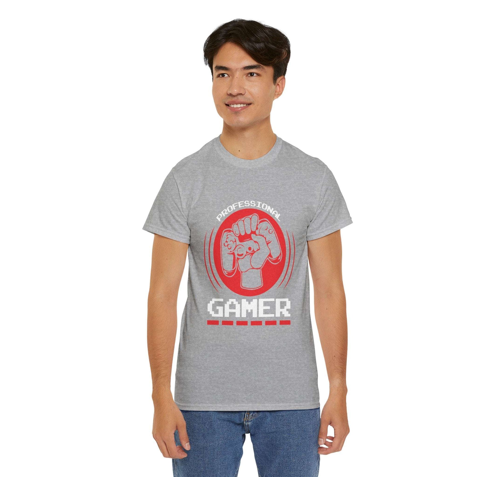 Gamer Controller Tee — 'Pro Gamer' Graphic T-Shirt for Streamers & Enthusiasts